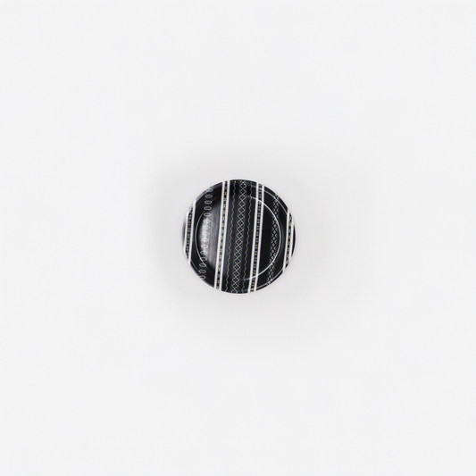 Glasunderlägg Maggan med dalainspirerad design.