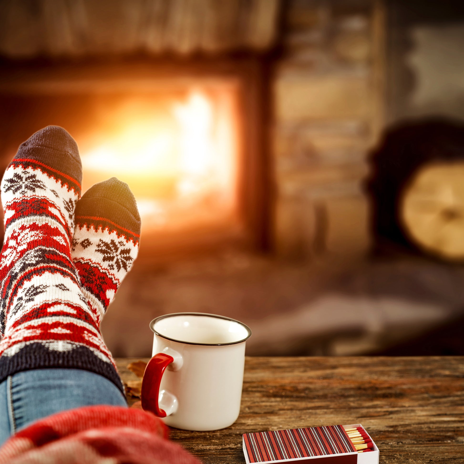 Tändsticksask Maggan med dalainspirerat mönster